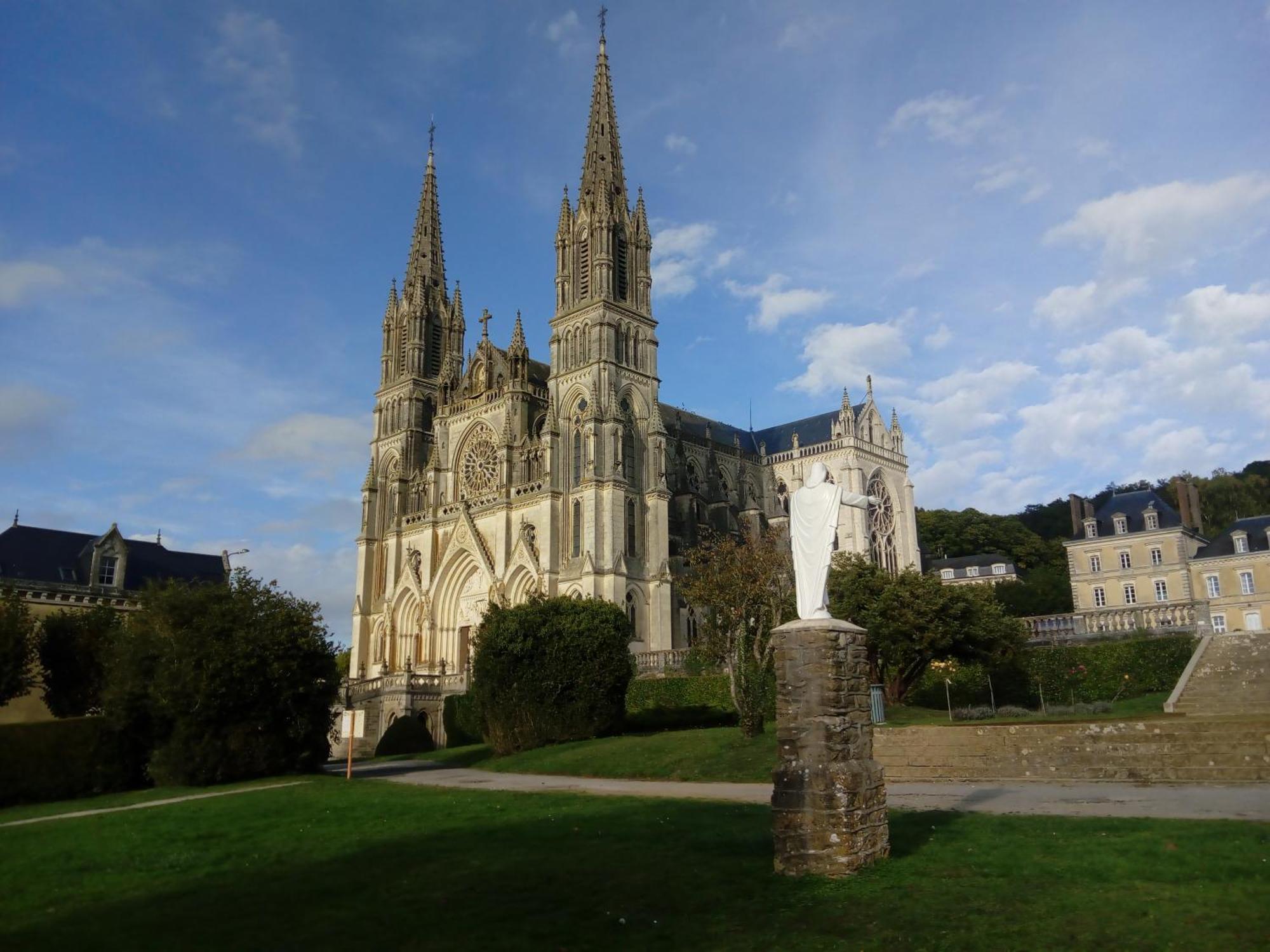 Le Bourgis Bed & Breakfast La Chapelle-Montligeon ภายนอก รูปภาพ