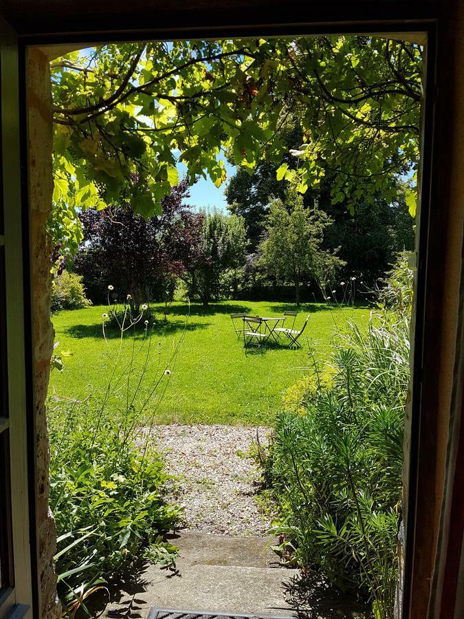 Le Bourgis Bed & Breakfast La Chapelle-Montligeon ภายนอก รูปภาพ