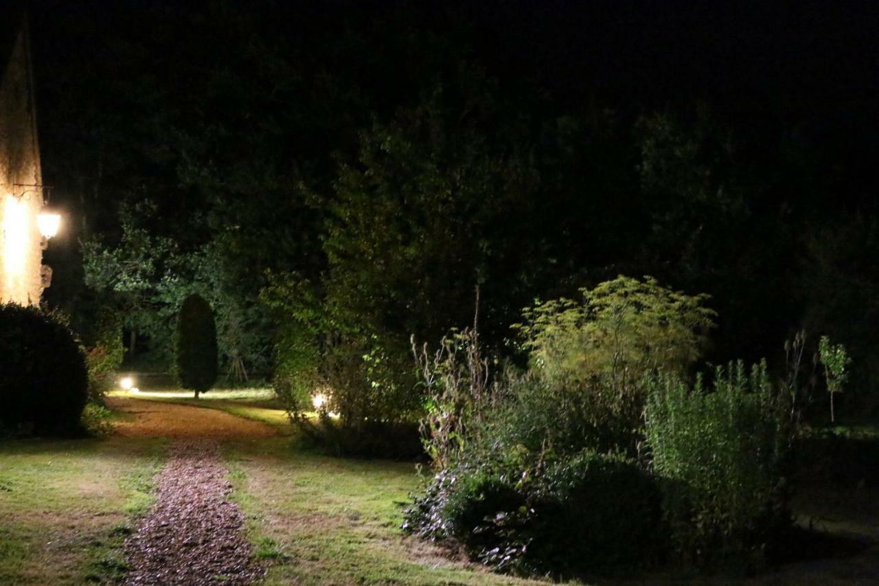 Le Bourgis Bed & Breakfast La Chapelle-Montligeon ภายนอก รูปภาพ